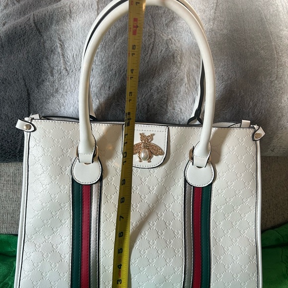 Queen Bee 🐝 Satchel NWOT - Picture 11 of 12